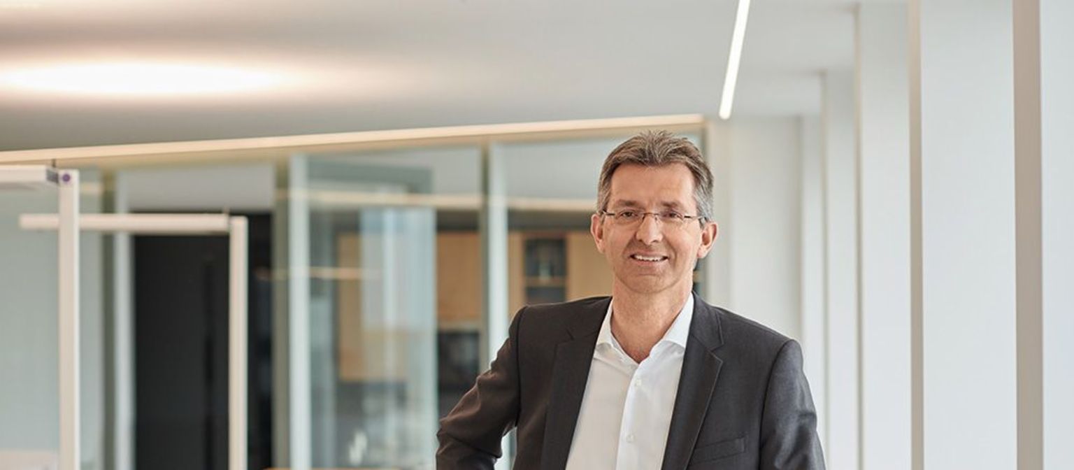 Investitionen: CFO Justus Hecking-Veltman über das hervorragende Ergebnis der EOS Gruppe im Geschäftsjahr 2018/19
